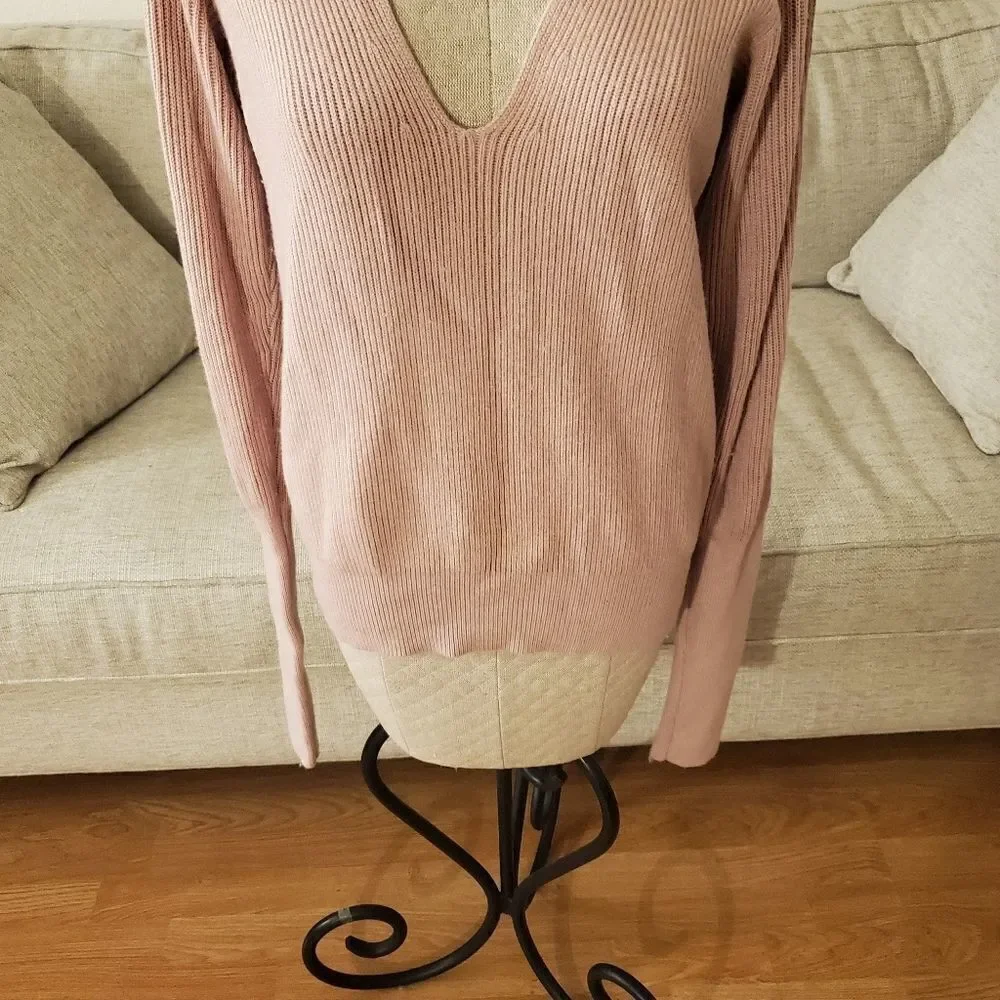 Free People Gingersnap Sweater sz Medium in Pink